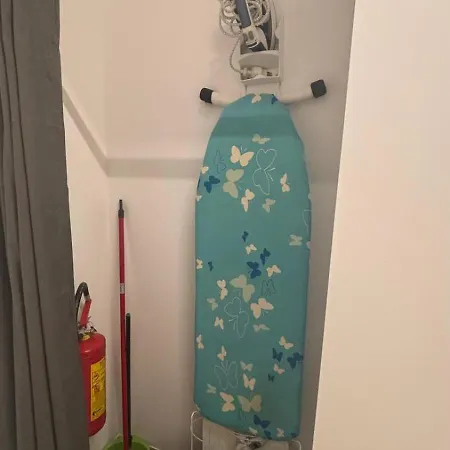 The Sunny Corner - La Casa Del Sole بيت للعطل روما