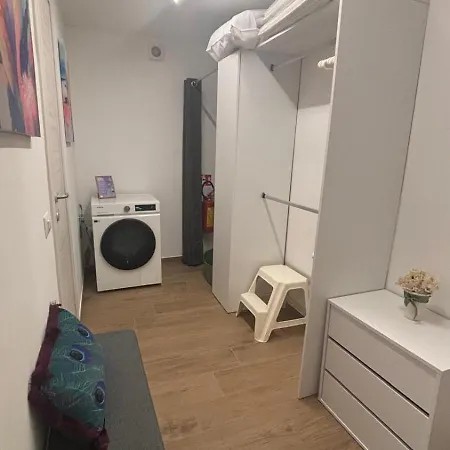 The Sunny Corner - La Casa Del Sole بيت للعطل روما